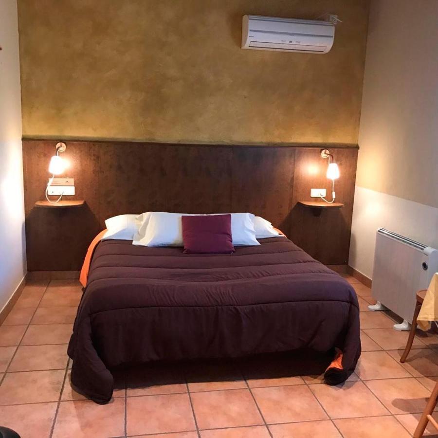 Hotel Familiar Бага Экстерьер фото