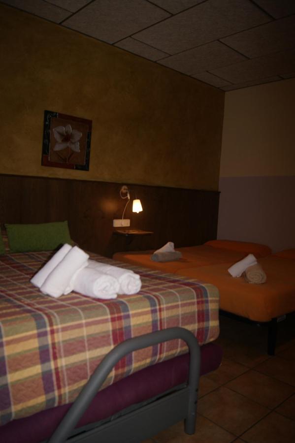 Hotel Familiar Бага Экстерьер фото