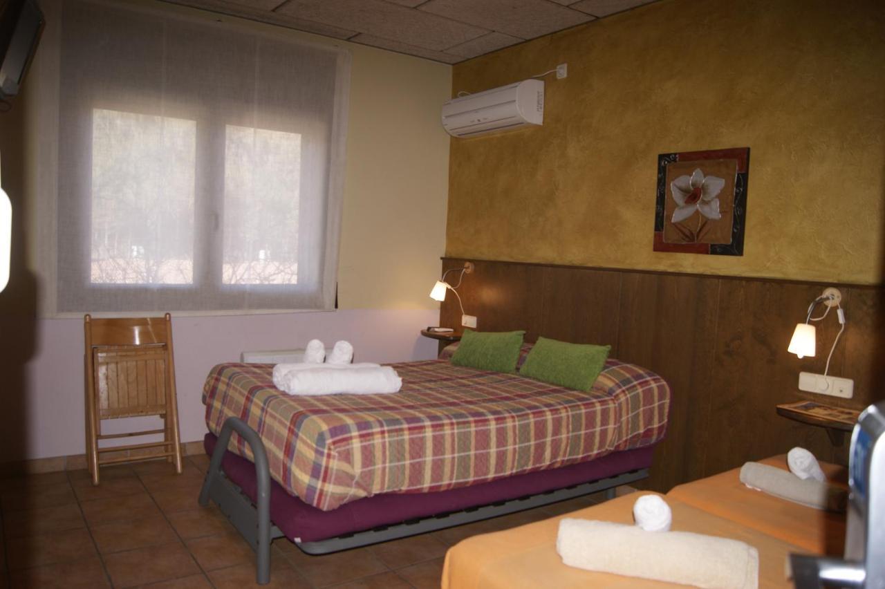Hotel Familiar Бага Экстерьер фото